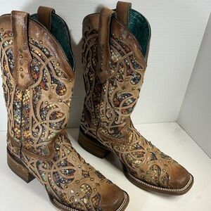 Corral Brown Heeled Boots with Intricate Embroidery